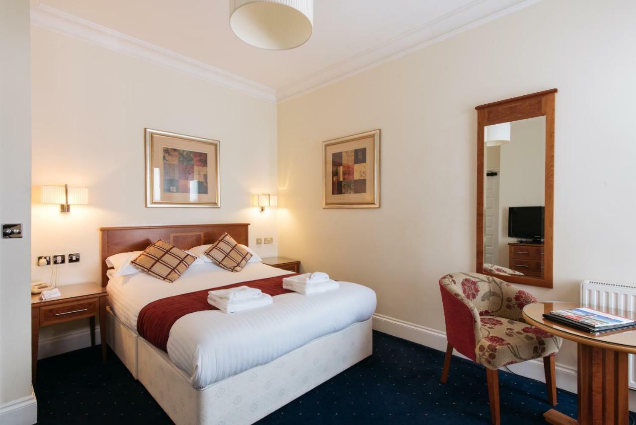 Standard Double Room,818086154:JPEG